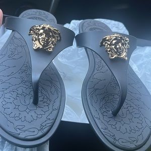 Brand New Women Versace thong sandals
